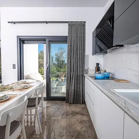 Villa Al Mare Ozel Havuzlu *